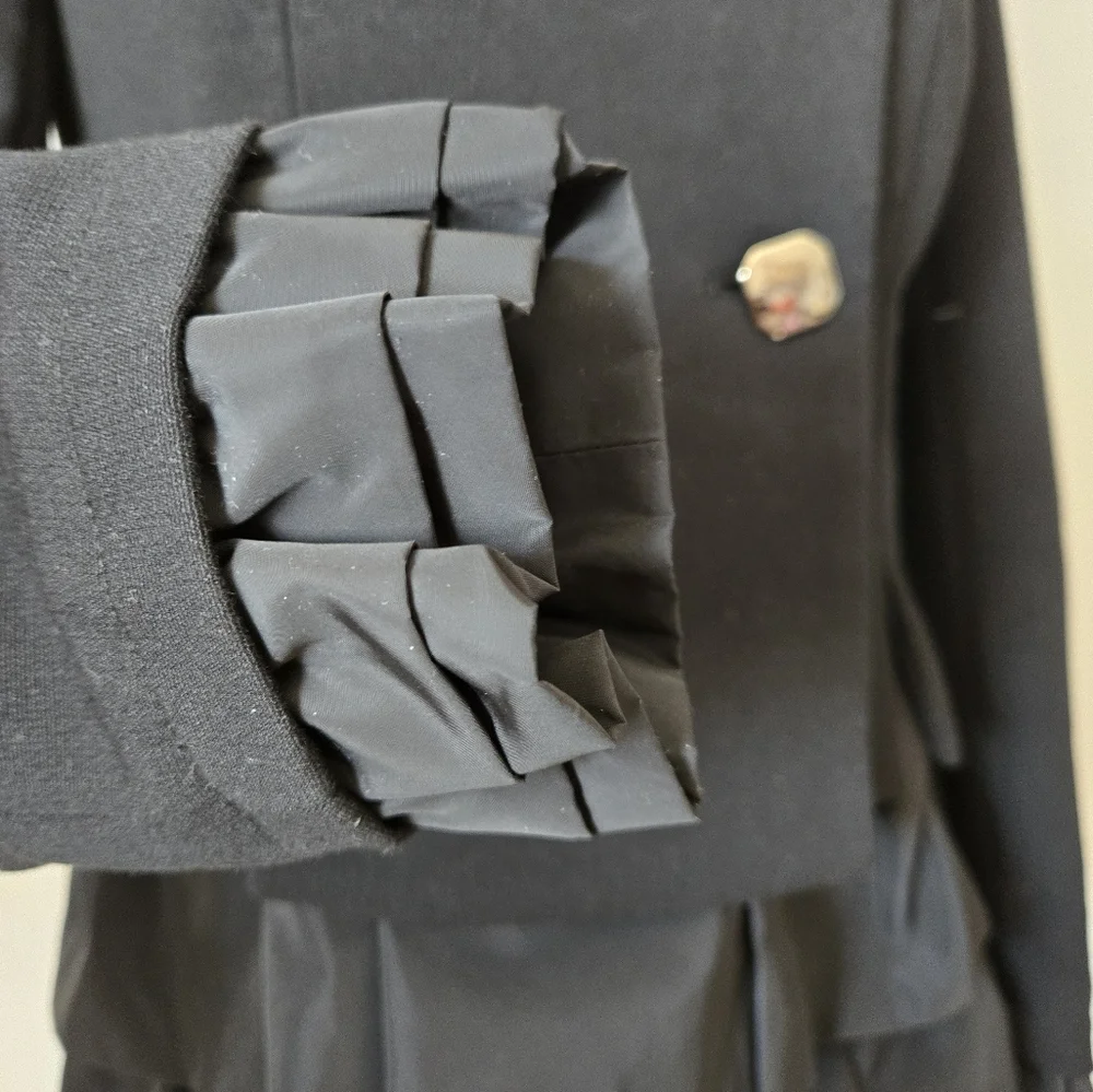 ECOLOR Black Double-Breasted Women's Jacket With Ruffle Bottom And Cuffs. Medium - Picture 4 of 14